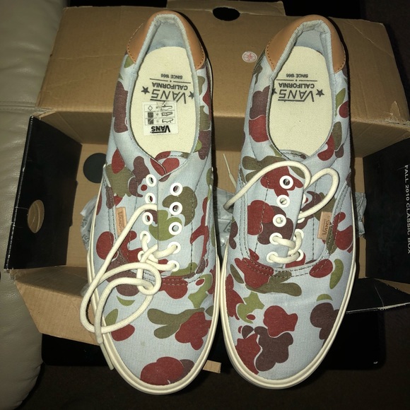 VANS - Picture 2 of 5